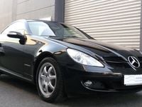 Second-hand Mercedes SLK200 163 CP (119 kW) 2006 Negru Cabrio