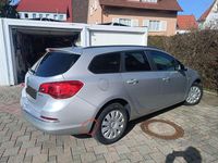 Gebraucht Opel Astra 140 PS (102 kW) 2014 Grau Kombi