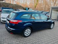 Gebraucht Ford Focus 116 PS (85 kW) 2012 Blau Kombi
