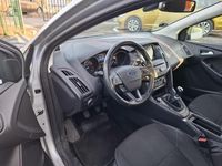 Gebraucht Ford Focus Business Edition 125 PS (91 kW) 2016 Silber Limousine