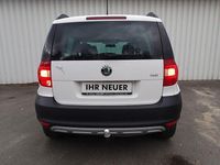 Gebraucht Skoda Yeti Elegance 105 PS (77 kW) 2014 SUV