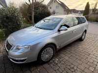 Gebraucht VW Passat 140 PS (102 kW) 2009 Silber Kombi