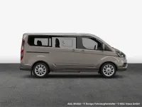 Gebraucht Ford Tourneo Custom Titanium 185 PS (136 kW) 2021 Silber Van