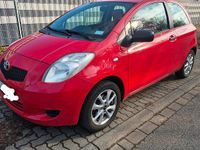 Gebraucht Toyota Yaris 69 PS (50 kW) 2006 Rot