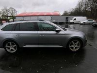 Gebraucht Skoda Superb 150 PS (110 kW) 2015 Grau Kombi