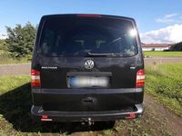 Second-hand VW T5 102 CP (75 kW) 2008 Negru Van