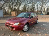 Gebraucht Toyota Starlet 75 PS (55 kW) 1996 Rot Kleinwagen