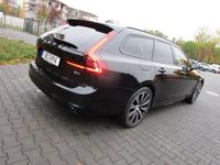 gebraucht Volvo V90 Kombi B4 Benzin EU6d Plus Dark StandHZG digitales Cockpit Memory Sitze Soundsystem