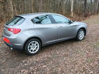 Gebraucht Alfa Romeo Giulietta 170 PS (125 kW) 2016 Grau Kleinwagen