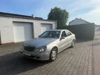 Gebraucht Mercedes E270 177 PS (130 kW) 2002 Silber Limousine