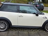 Usata Mini Cooper S 174 CV (127 kW) 2008 Bianco Utilitaria