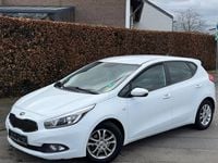 Gebraucht Kia Ceed Edition 7 90 PS (66 kW) 2013 Weiß Kleinwagen