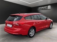 Gebraucht Ford Focus Cool & Connect 140 PS (102 kW) 2022 Rot Limousine