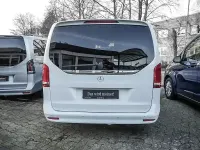 Gebraucht Mercedes V300 Exclusive 237 PS (174 kW) 2022 Weiß Van / Kleinbus