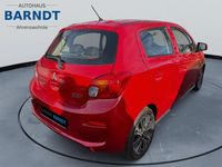 Gebraucht Mitsubishi Space Star Edition 71 PS (52 kW) 2018 Rot Limousine