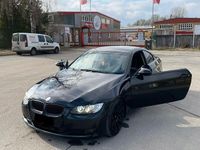 Gebraucht BMW 320 170 PS (125 kW) 2008 Schwarz Coupé