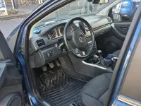 Gebraucht Mercedes B200 140 PS (102 kW) 2009 Blau Van / Kleinbus
