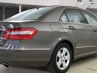 Gebraucht Mercedes E350 Avantgarde 292 PS (214 kW) 2010 Indiumgrau  metalliclack Limousine