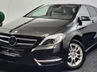 Gebraucht Mercedes B200 Night 136 PS (100 kW) 2012 Schwarz Kleinwagen