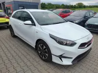 Gebraucht Kia Ceed Gold 140 PS (102 kW) 2024 Weiß Kleinwagen