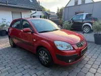 Gebraucht Kia Rio 111 PS (81 kW) 2005 Orange Limousine