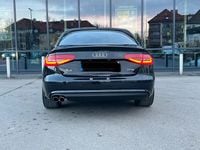 Gebraucht Audi A4 170 PS (125 kW) 2014 Schwarz Limousine