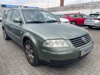 Gebraucht VW Passat Highline 101 PS (74 kW) 2001 Grün metallic Kombi