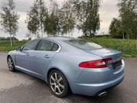 Second-hand Jaguar XF 211 CP (155 kW) 2010 Albastru Berlinǎ