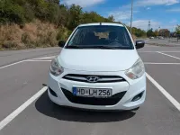 Gebraucht Hyundai i10 Edition 69 PS (50 kW) 2012 Weiß Kleinwagen