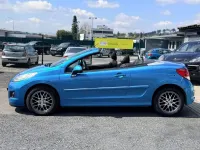 Gebraucht Peugeot 207 CC Premium 111 PS (81 kW) 2011 Blau Cabrio