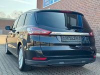 Gebraucht Ford S-MAX Titanium 150 PS (110 kW) 2016 Schwarz Van / Kleinbus