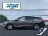 Gebraucht Ford Focus Titanium 125 PS (91 kW) 2018 Grau Kombi
