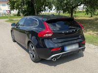 Gebraucht Volvo V40 150 PS (110 kW) 2014 Schwarz Limousine