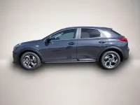 Neu Kia XCeed 150 PS (110 kW) 2026 Grau SUV