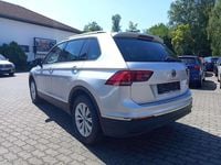Gebraucht VW Tiguan United 150 PS (110 kW) 2021 Reflexsilber metallic SUV