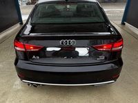 Gebraucht Audi A3 Sport 184 PS (135 kW) 2017 Schwarz Limousine