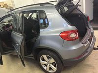 Gebraucht VW Tiguan 140 PS (102 kW) 2007 Mountain grey metallic SUV