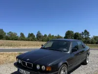 Gebraucht BMW 750L Sport Line 299 PS (219 kW) 1992 Schwarz Limousine