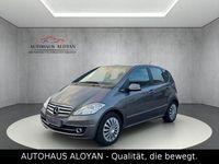 Gebraucht Mercedes A180 109 PS (80 kW) 2010 Grau Limousine