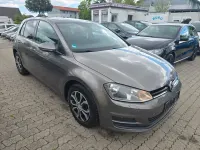 Usata VW Golf VII Trendline 105 CV (77 kW) 2014 Grigio Berlina
