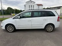 Gebraucht Opel Zafira 110 PS (80 kW) 2010 Weiß Van / Kleinbus