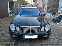 Gebraucht Mercedes E320 224 PS (164 kW) 2006 Schwarz Limousine