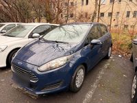 Gebraucht Ford Fiesta 95 PS (69 kW) 2015 Blau Kleinwagen