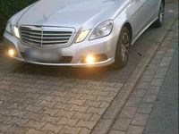 Gebraucht Mercedes 220 170 PS (125 kW) 2011 Silber Limousine