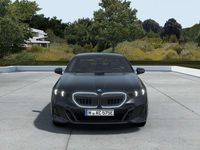 Neu BMW 550e Performance 489 PS (359 kW) 2025 Grau Limousine