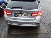 Gebraucht BMW 318 Sport Line 150 PS (110 kW) 2016 Silber Kombi