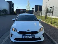 Używany Kia Ceed Edition 7 99 KM (72 kW) 2019 Czarny Hatchback