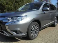Begagnad Mitsubishi Outlander Active 150 HK (110 kW) 2019 Grå SUV