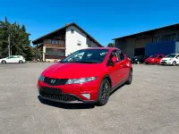 Gebraucht Honda Civic 140 PS (102 kW) 2011 Rot Limousine
