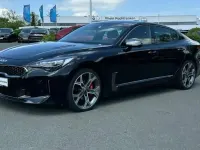 Gebraucht Kia Stinger GT 366 PS (269 kW) 2022 Schwarz Kleinwagen